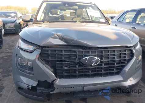 2022 Hyundai Venue Se from USA, damaged, VIN KMHRB8A34NU154151